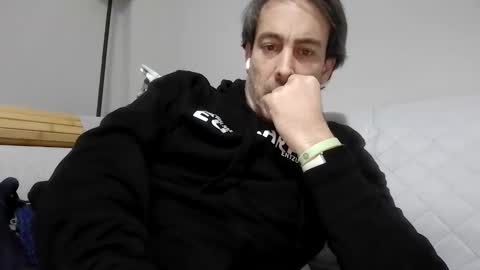 xalegarmax online show from October 30, 2025, 11:27 pm