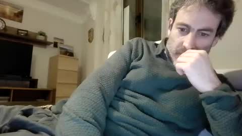 xalegarmax online show from March 6, 2026, 11:45 pm