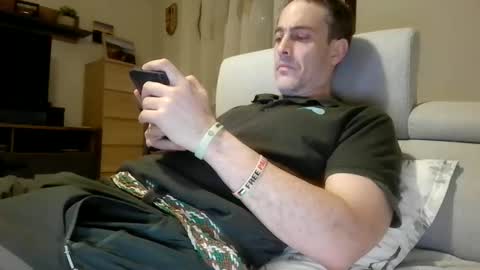 xalegarmax online show from March 22, 2026, 10:35 pm