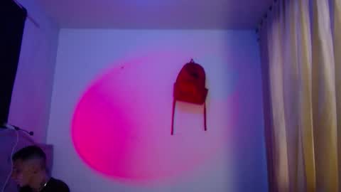 Snapshot of xalejo_max chatting on October 10, 2025, 9:03 pm xalejo_max online show from October 10, 2025, 9:03 pm