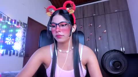 Snapshot of xallysonx_ chatting on December 19, 2024, 2:46 pm XALLYSONX online show from December 19, 2024, 2:46 pm