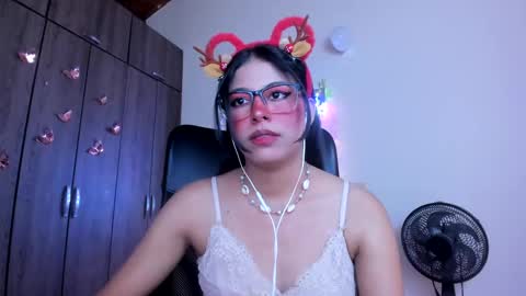 Snapshot of xallysonx_ chatting on December 20, 2024, 2:27 pm XALLYSONX online show from December 20, 2024, 2:27 pm