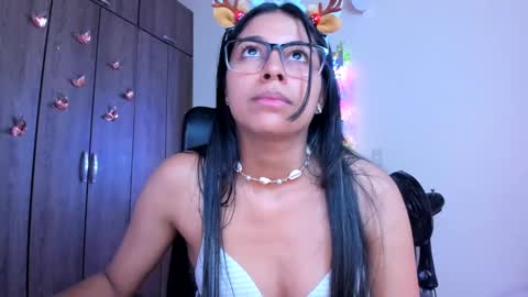 Snapshot of xallysonx_ chatting on December 28, 2024, 8:16 am XALLYSONX online show from December 28, 2024, 8:16 am