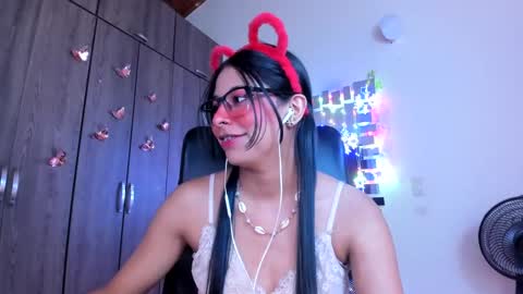 Snapshot of xallysonx_ chatting on January 9, 2025, 5:33 pm XALLYSONX online show from January 9, 2025, 5:33 pm