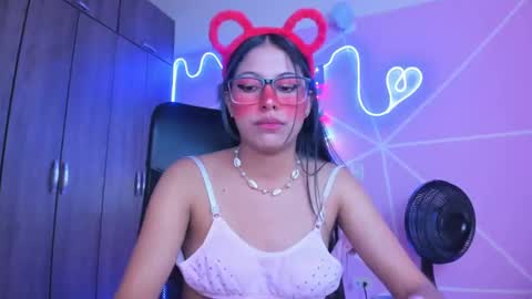 Snapshot of xallysonx_ chatting on January 21, 2025, 2:26 pm XALLYSONX online show from January 21, 2025, 2:26 pm