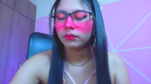 XALLYSONX online show from March 19, 2026, 11:47 am