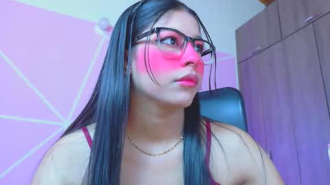 XALLYSONX online show from April 12, 2026, 11:37 am