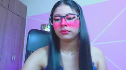 XALLYSONX online show from May 5, 2026, 12:02 pm
