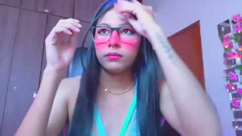 XALLYSONX online show from July 28, 2026, 12:01 pm