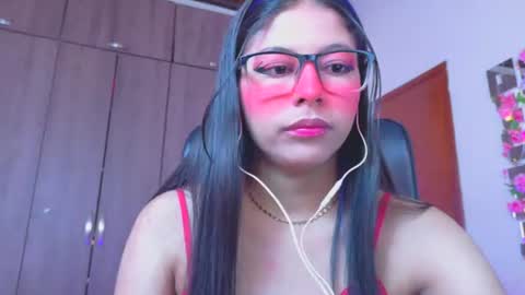 XALLYSONX online show from July 30, 2026, 12:04 pm
