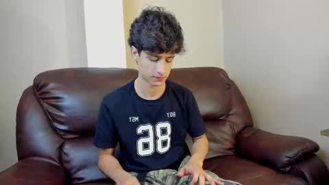 Snapshot of xam_collen chatting on November 13, 2025, 3:33 pm xam_collen online show from November 13, 2025, 3:33 pm