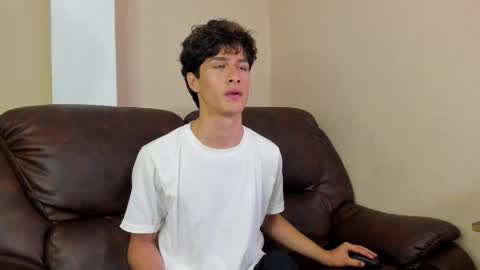 Snapshot of xam_collen chatting on November 27, 2025, 3:25 pm xam_collen online show from November 27, 2025, 3:25 pm