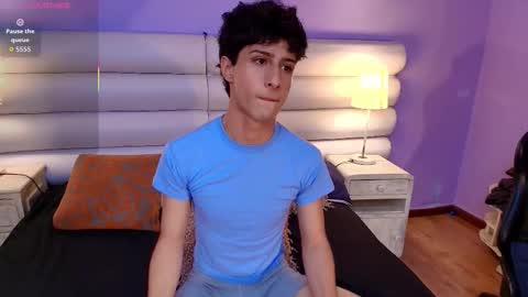 Snapshot of xam_collen chatting on January 14, 2026, 6:24 pm xam_collen online show from January 14, 2026, 6:24 pm