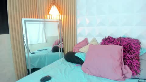 Snapshot of xamabtlee0107 chatting on September 18, 2025, 4:36 am xamabtlee0107 online show from September 18, 2025, 4:36 am