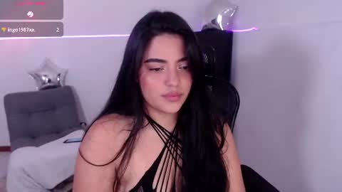 Snapshot of xambar_22x chatting on August 1, 2026, 12:10 am xambar_22x online show from August 1, 2026, 12:10 am