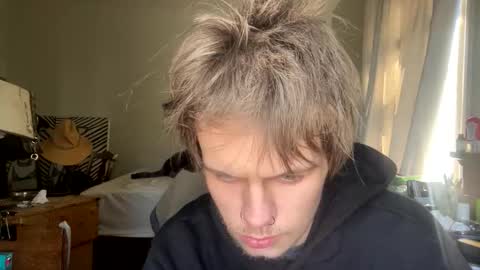 xander0zzz online show from March 19, 2026, 4:11 pm