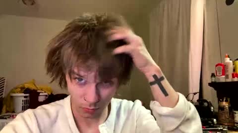 xander0zzz online show from March 23, 2026, 5:33 am