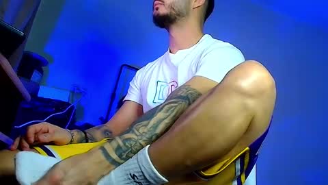 Snapshot of xandercagex chatting on February 16, 2026, 12:07 am XanderCageX online show from February 16, 2026, 12:07 am