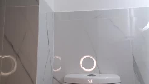 Andres online show from February 4, 2025, 7:18 am