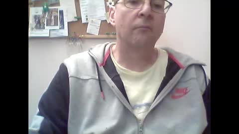 xaramanu online show from October 5, 2025, 8:12 am