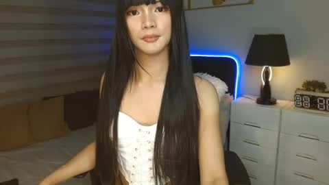 ELLA online show from June 29, 2026, 10:37 am