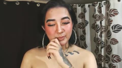 Nira   NOT INTO CHEAP GUYS  online show from January 10, 2025, 10:15 pm