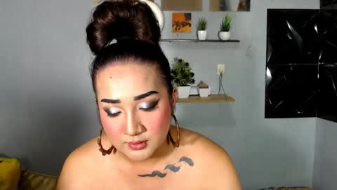 Snapshot of xasianempressx chatting on July 19, 2026, 6:44 pm Nira NOT INTO CHEAP GUYS online show from July 19, 2026, 6:44 pm