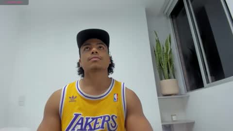 Xavier online show from December 17, 2025, 12:49 am