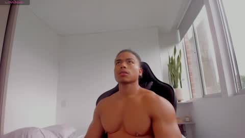 Snapshot of xavier_colleman chatting on April 17, 2026, 7:28 pm Xavier online show from April 17, 2026, 7:28 pm