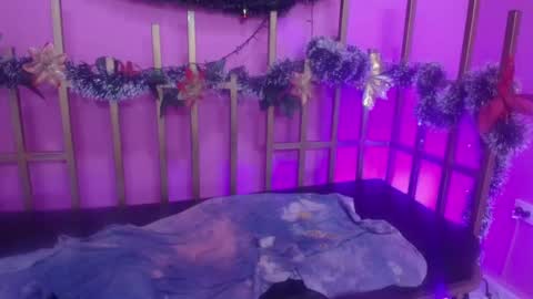 Xayah online show from December 5, 2024, 4:34 pm