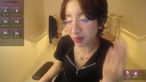 Xayah online show from January 6, 2025, 4:23 pm