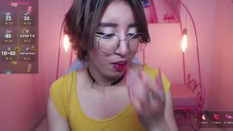 Xayah online show from February 3, 2025, 4:10 pm