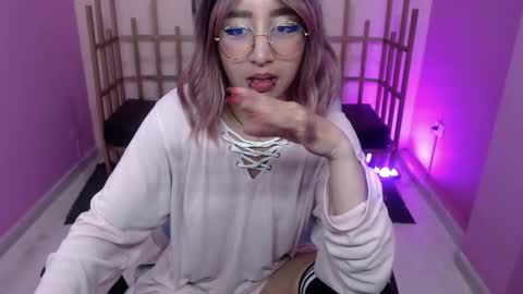 Xayah online show from February 20, 2025, 2:13 pm
