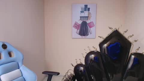 Xayah online show from February 22, 2025, 4:51 pm