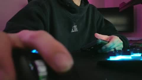 Snapshot of xburst chatting on February 2, 2026, 1:37 am xburst online show from February 2, 2026, 1:37 am