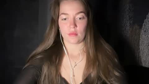 xcharliesa online show from September 11, 2025, 7:14 pm