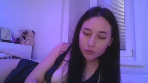 XCuteXbunny online show from September 11, 2025, 5:46 pm