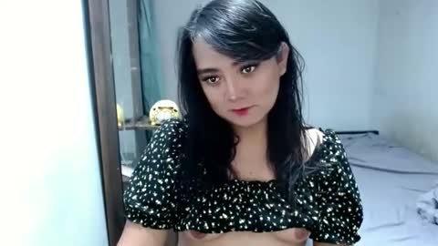 Jenny Your sweet cute girl online show from December 6, 2024, 11:11 am