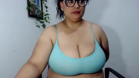 Snapshot of xelenagomez31 chatting on December 5, 2024, 1:25 am xelenagomez31 online show from December 5, 2024, 1:25 am