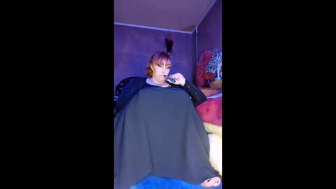 Xelenaxcbbs online show from April 24, 2026, 8:33 pm