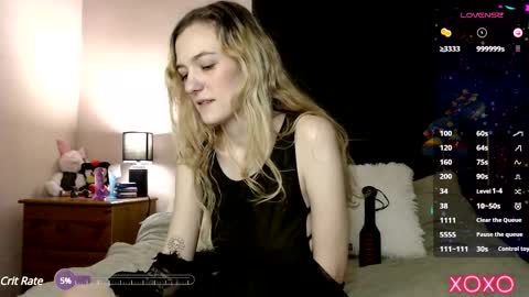 EllieeRose online show from February 11, 2025, 5:18 pm