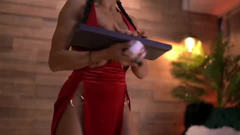 Xena online show from April 25, 2026, 5:10 am