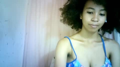 xenna610827 online show from February 7, 2025, 8:55 am