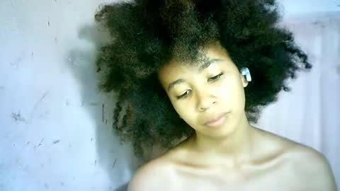 xenna610827 online show from February 17, 2025, 6:04 pm