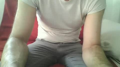 xeson47 online show from May 19, 2026, 9:26 am