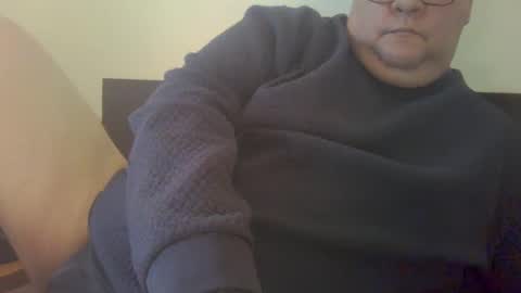 xevi1974 online show from December 27, 2024, 10:55 am