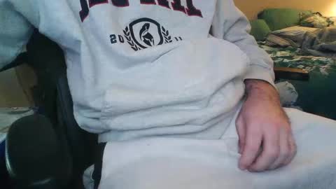 xgirthonlyx online show from September 18, 2025, 9:39 pm
