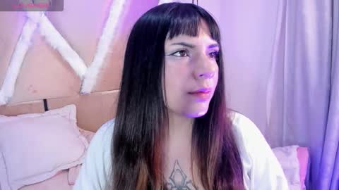 hinata  online show from December 21, 2025, 9:55 pm