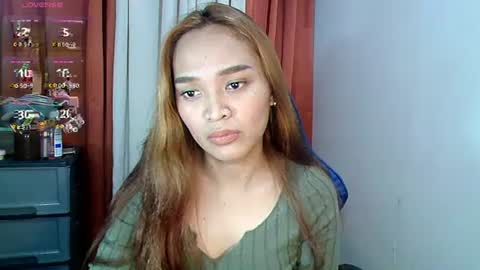 xhotlickerkiarax online show from December 27, 2024, 9:00 pm