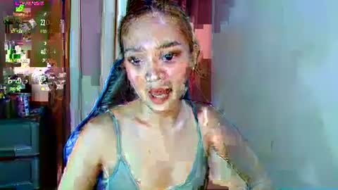 xhotlickerkiarax online show from December 28, 2024, 5:14 pm